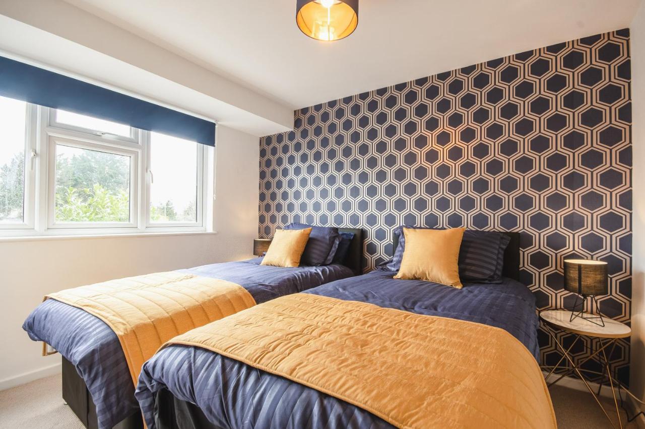 4 Bed House City Centre-Free Parking-2Mins From Station Canterbury Exterior foto