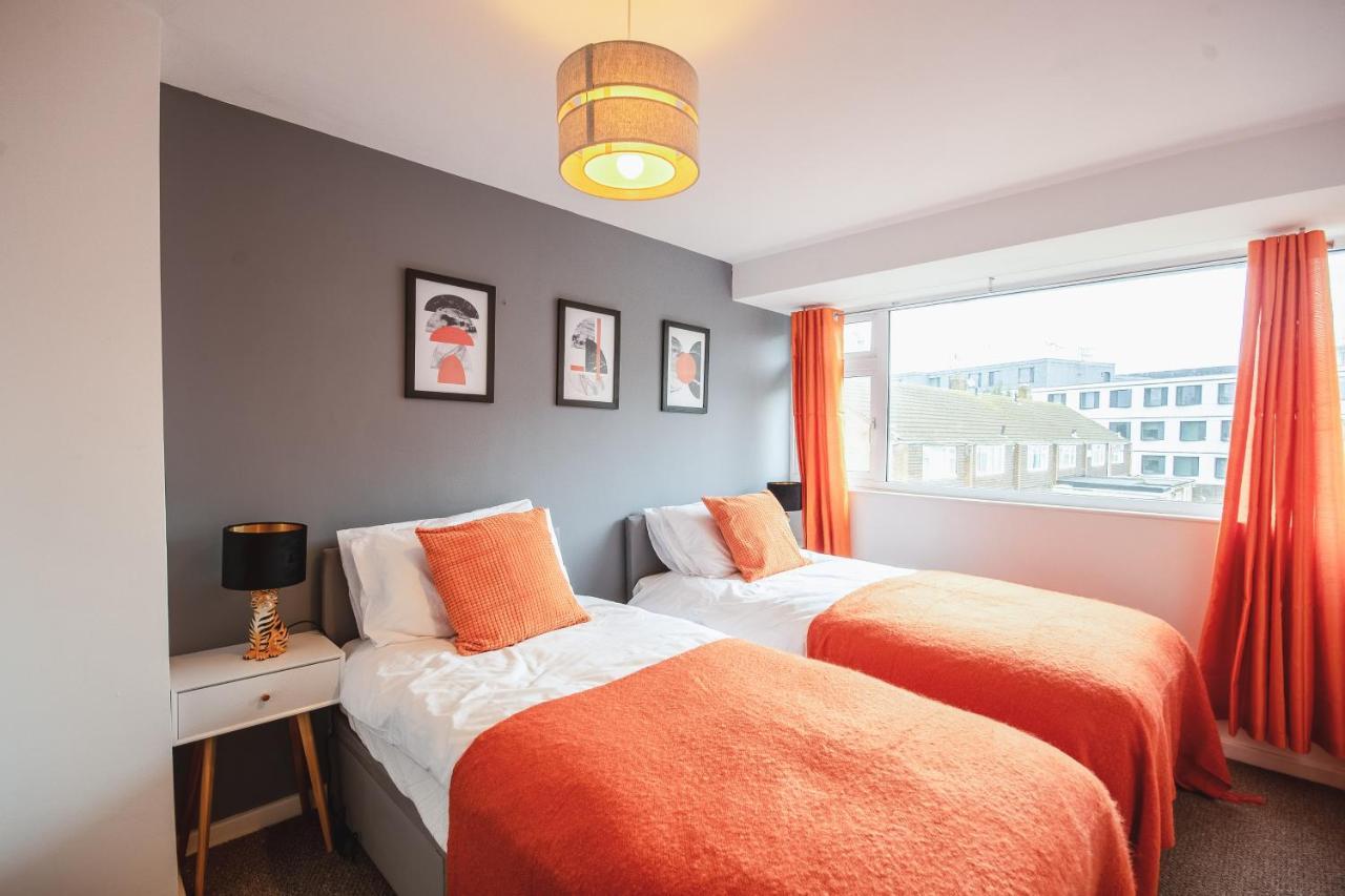 4 Bed House City Centre-Free Parking-2Mins From Station Canterbury Exterior foto