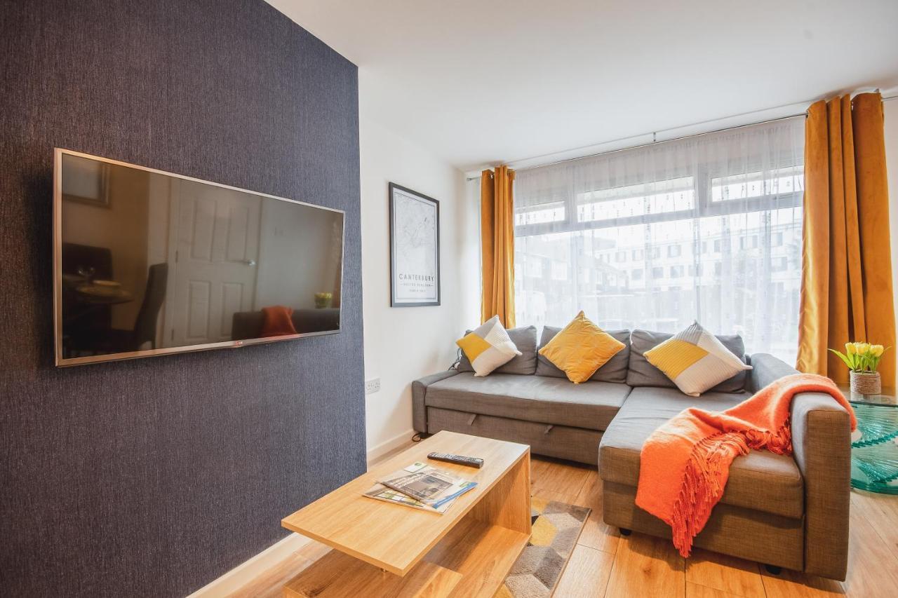 4 Bed House City Centre-Free Parking-2Mins From Station Canterbury Exterior foto