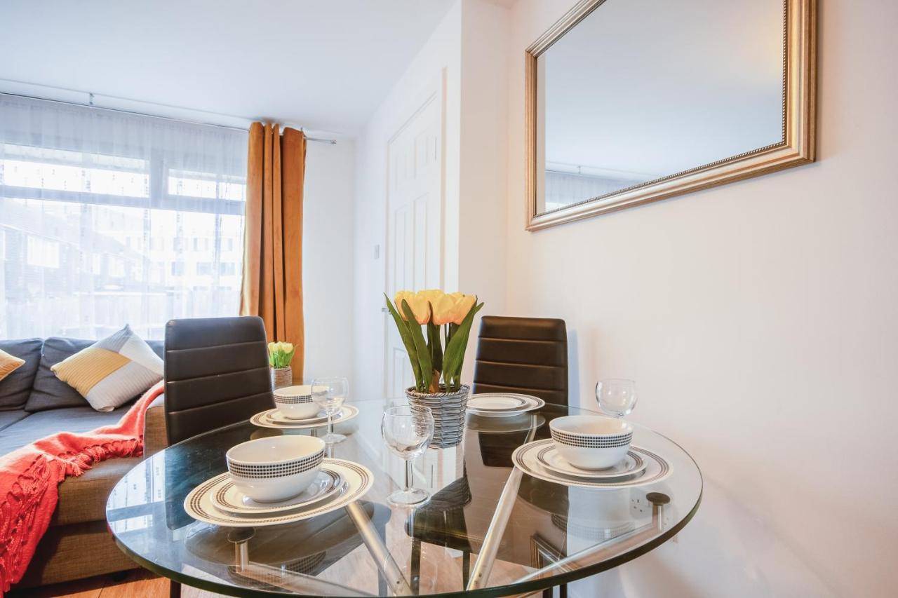 4 Bed House City Centre-Free Parking-2Mins From Station Canterbury Exterior foto