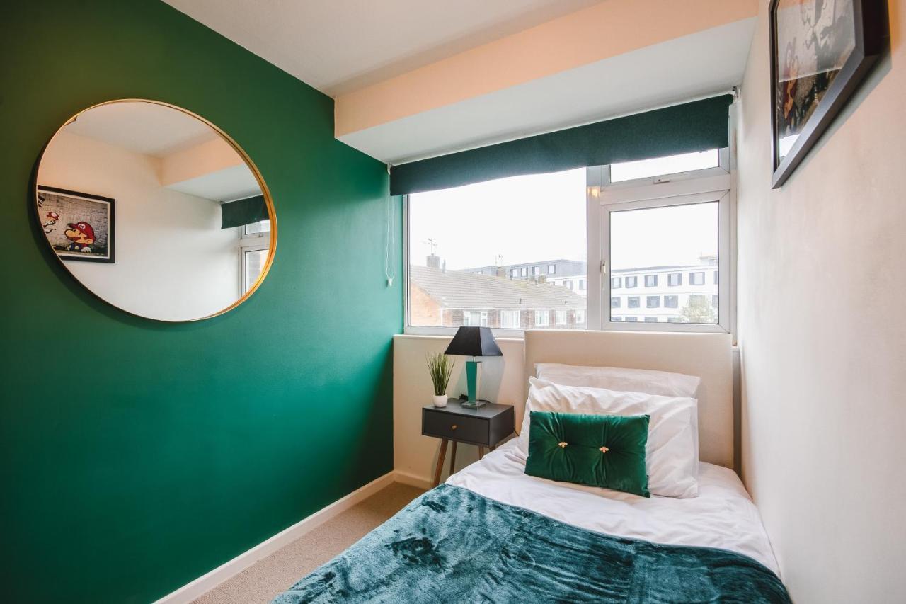 4 Bed House City Centre-Free Parking-2Mins From Station Canterbury Exterior foto